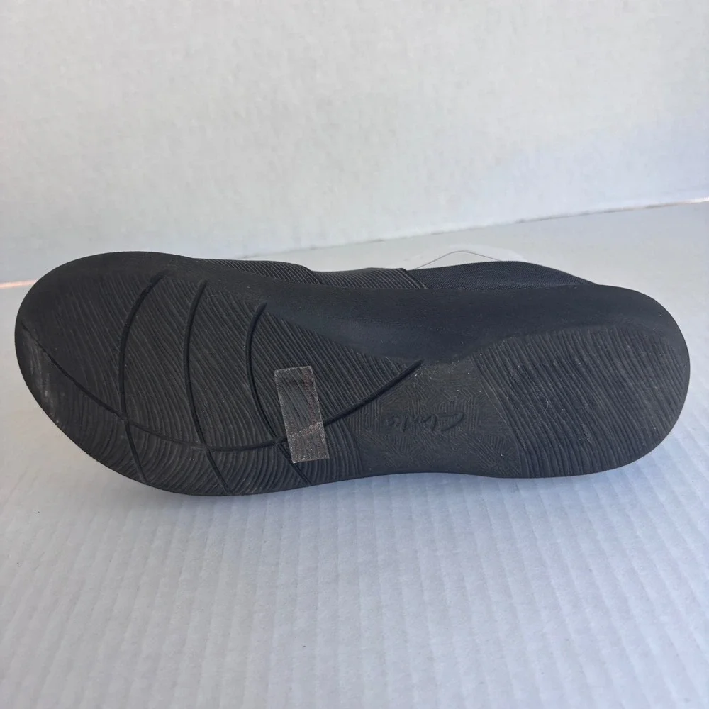 Clarks Cloud Steppers‎ Womens Black Slip On Shoes Comfort Elastic Sz 6.5